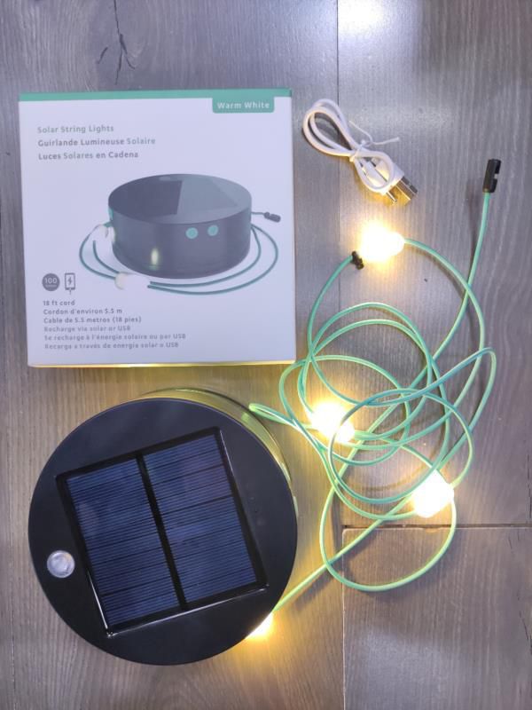 MPOWERD Luci Solar String Lights + 100 Lumen telefontöltő