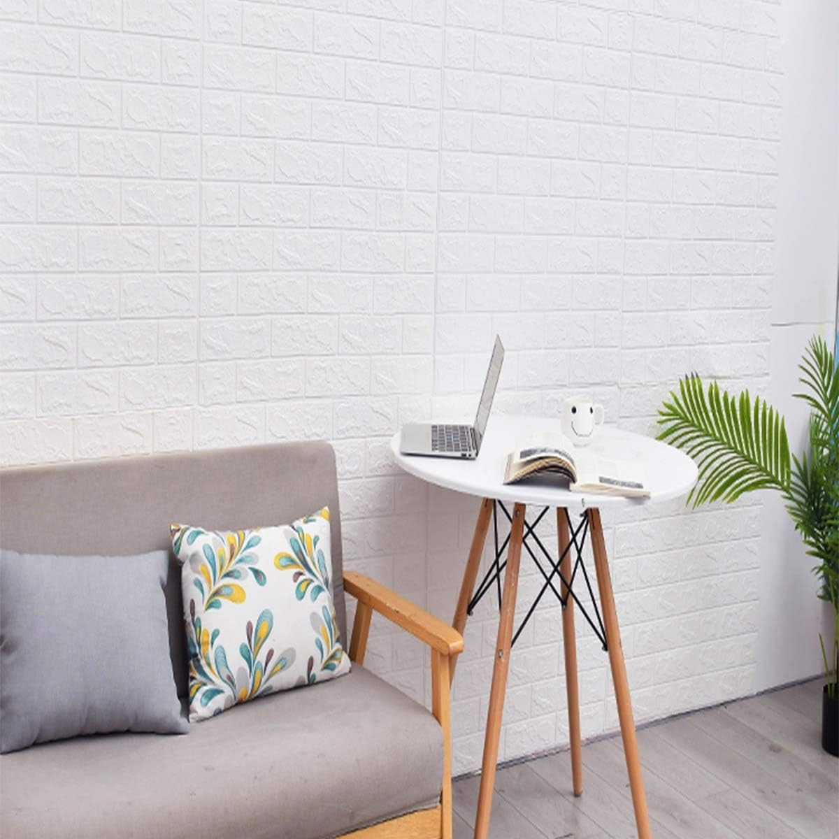 10 db 3D tapétacsempe készlet, 70 x 77 cm, vastagság 3 mm, polietilénből készült, téglamintás, fedett felület 5,3 m², fehér