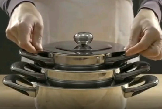 UNIVERZÁLIS ALUMÍNIUM BURKOLAT